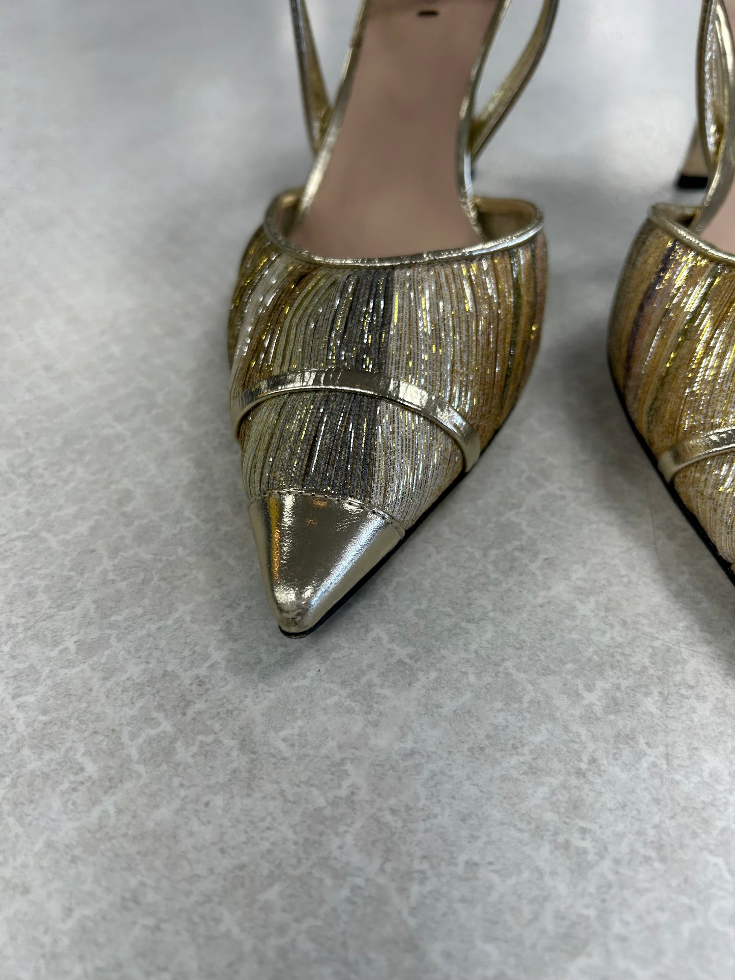 Shoes Heels Stiletto By Fendi  Size: 9