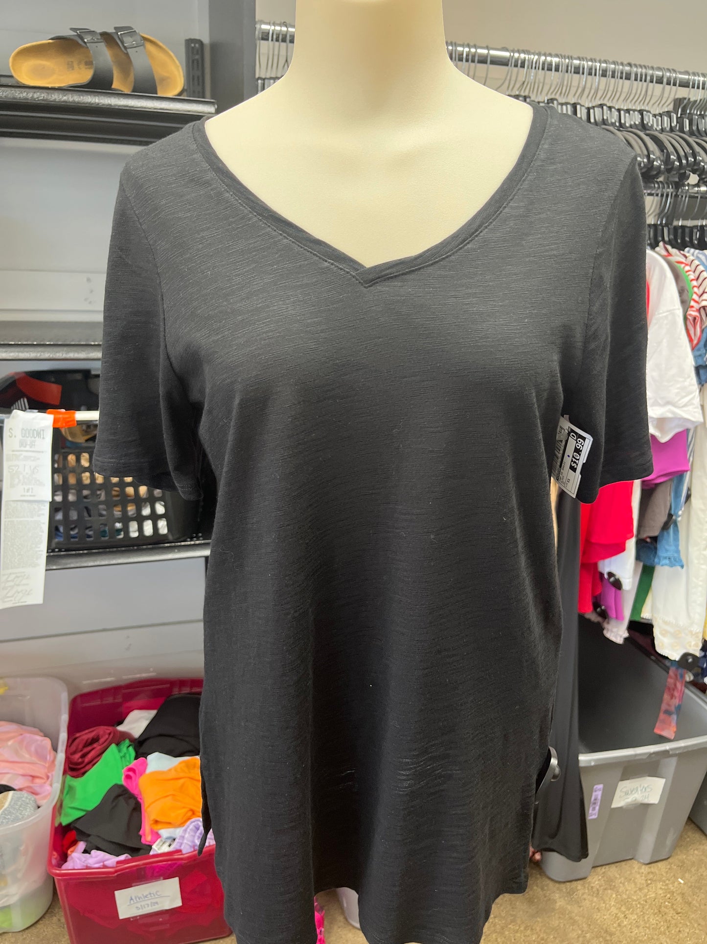 Top Short Sleeve Basic By Chicos  Size: Xs