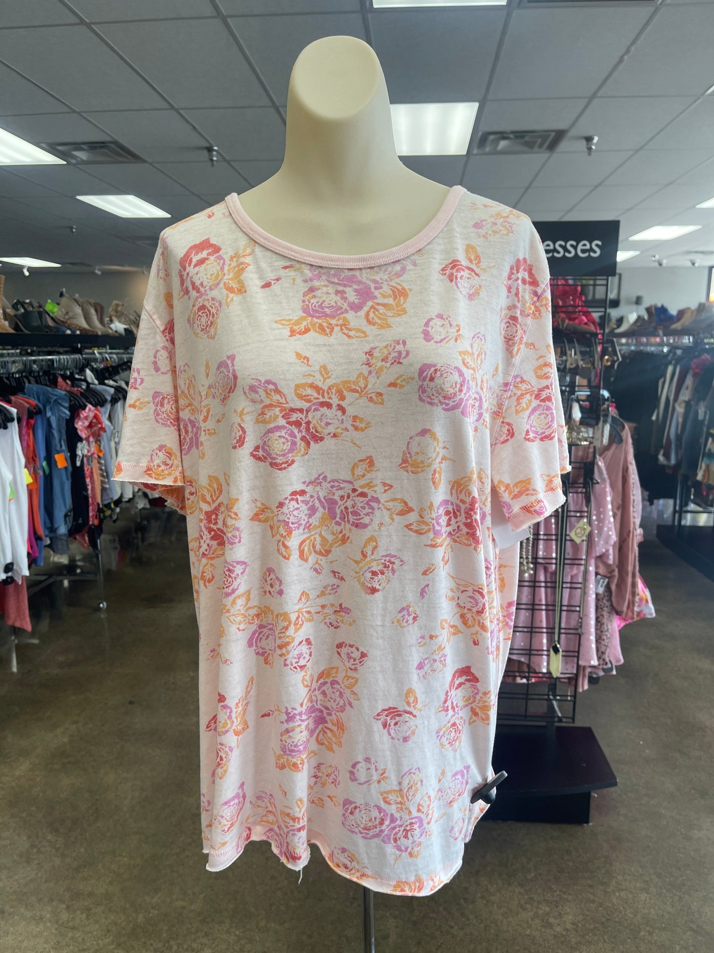 Top Short Sleeve By Free People  Size: M