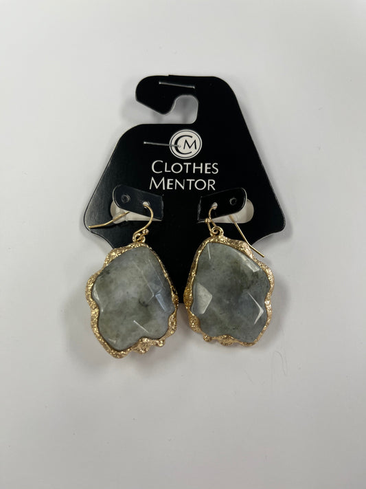 Earrings Dangle/drop By Clothes Mentor