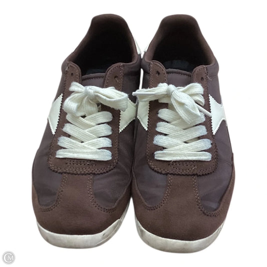 Shoes Sneakers By Universal Thread In Brown & White, Size: 9