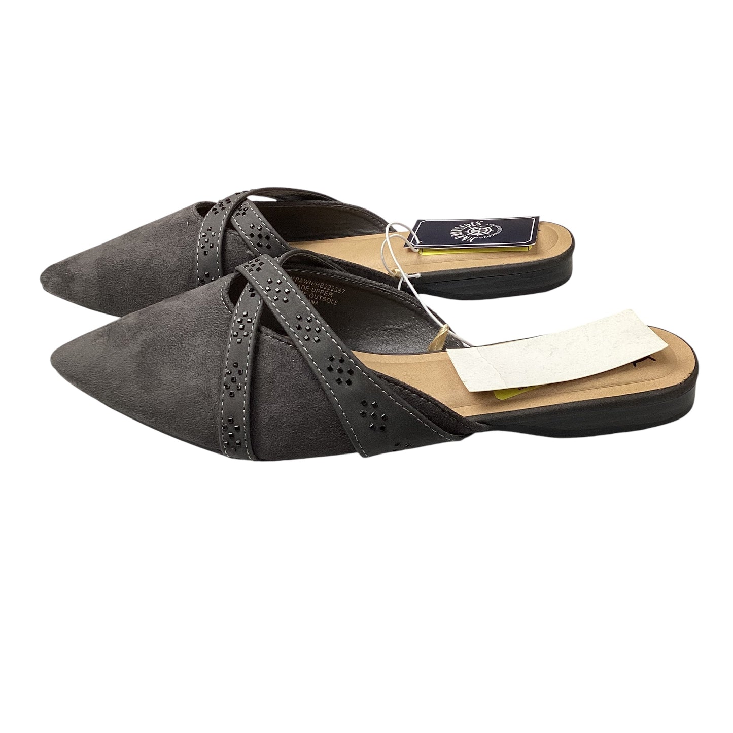 Shoes Flats By Clothes Mentor In Grey, Size: 8.5