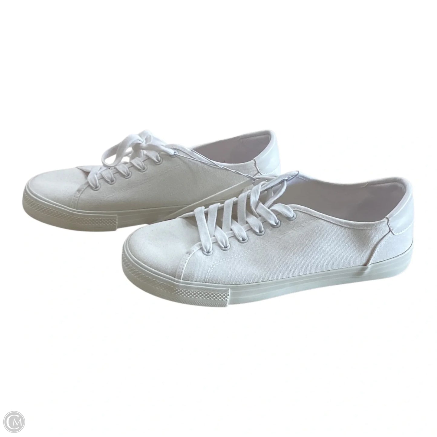 Shoes Sneakers By Old Navy In White, Size: 9