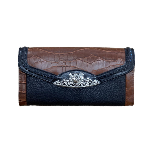 Wallet By Coldwater Creek, Size: Medium