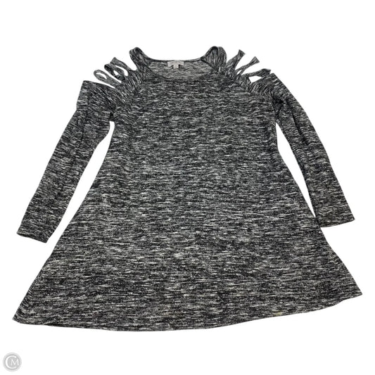 Top Long Sleeve By Umgee In Grey, Size: M
