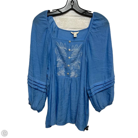 Top Long Sleeve By Cato In Blue, Size: M