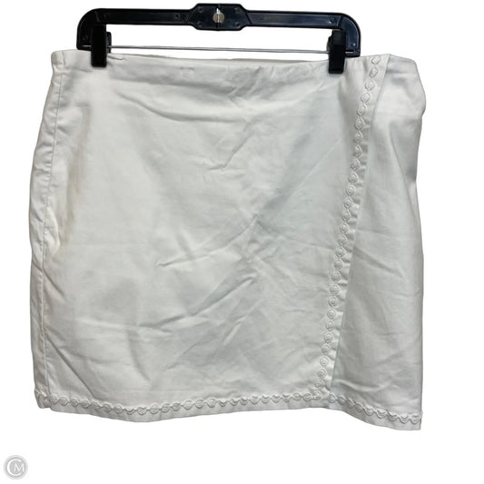 Skort By Crown And Ivy In White, Size: 16