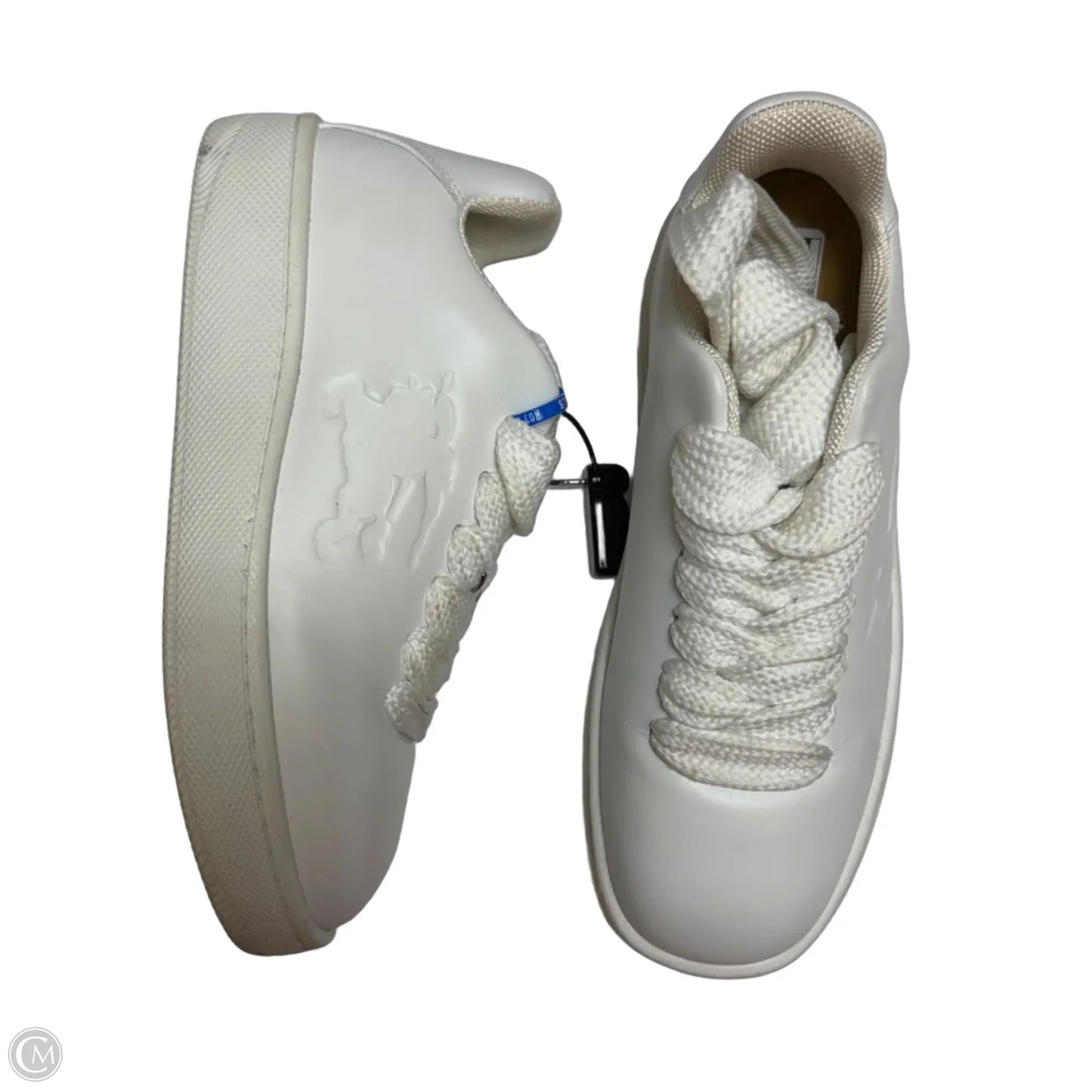 Shoes Luxury Designer By Burberry In White, Size: 7.5