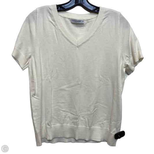 Top Short Sleeve By Prettygarden In Cream, Size: M