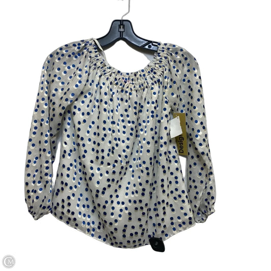 Top Long Sleeve Designer By Lilly Pulitzer In Blue & Cream, Size: Xs