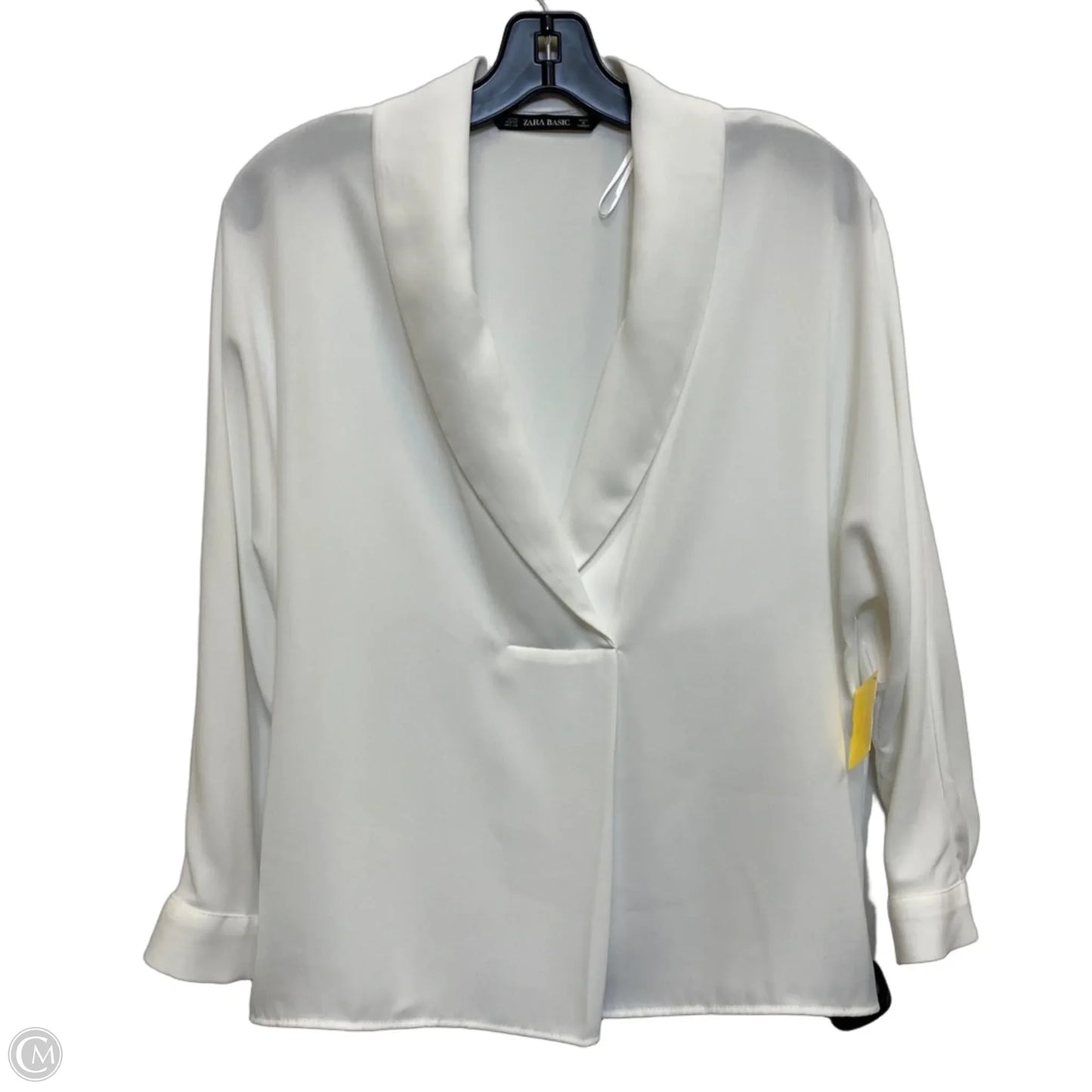 Top Long Sleeve By Zara Basic In White, Size: Xs