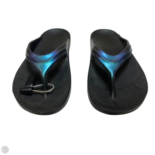 Sandals Flip Flops By Oofos In Black & Blue, Size: 8