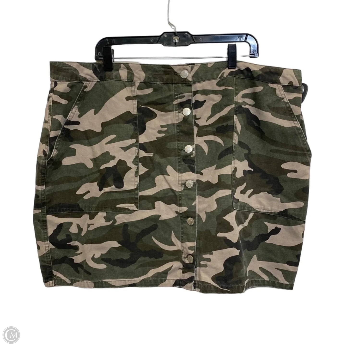 Skirt Mini & Short By Forever 21 In Camouflage Print, Size: 3x