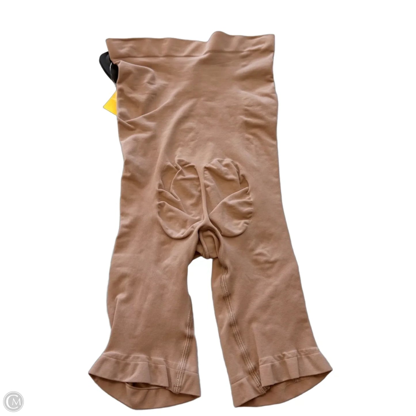 Shorts By Skims In Beige, Size: M