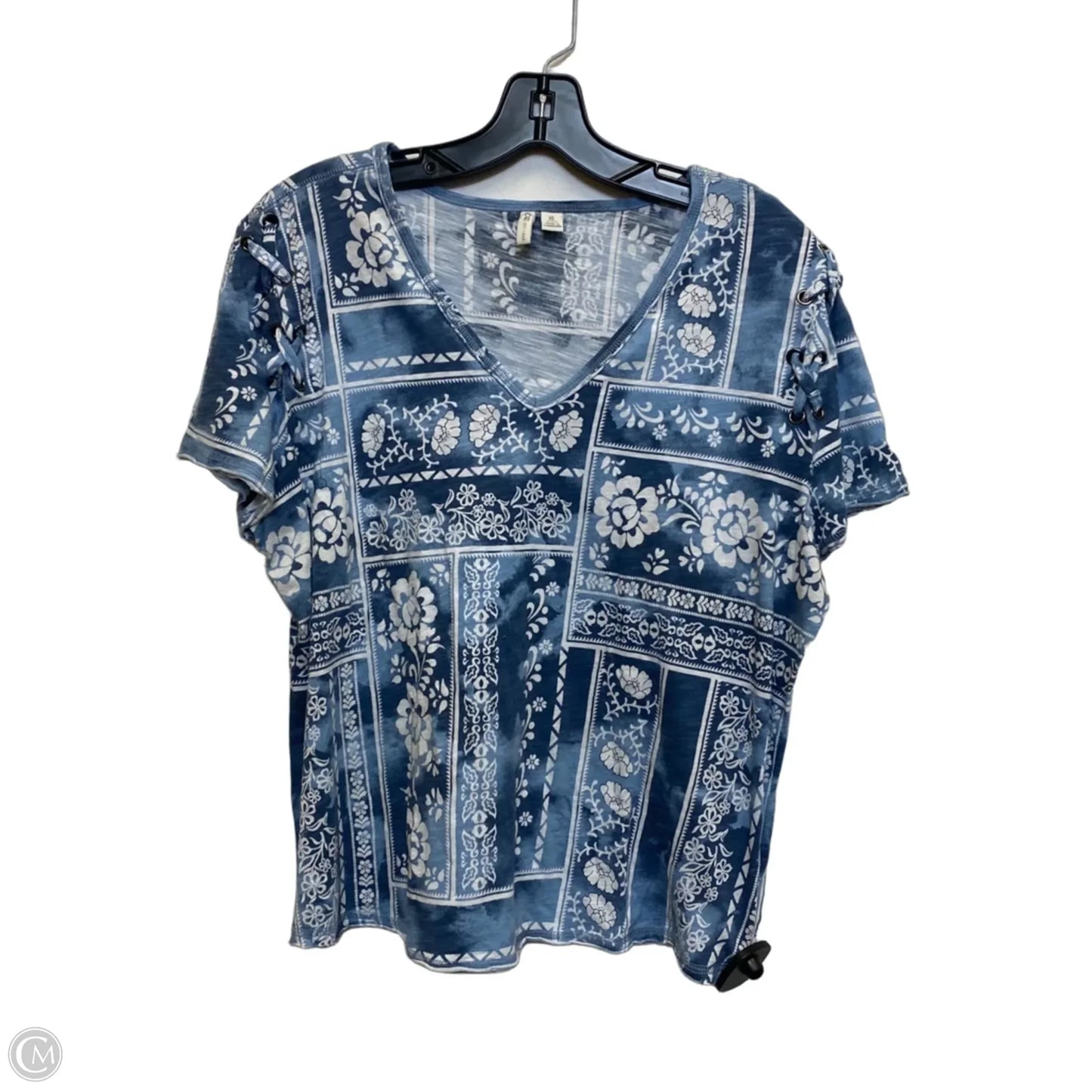 Top Sleeveless By Cato In Blue & White, Size: Xl