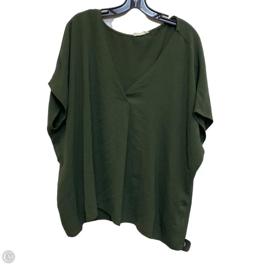 Top Short Sleeve By Ee Some In Green, Size: 1x