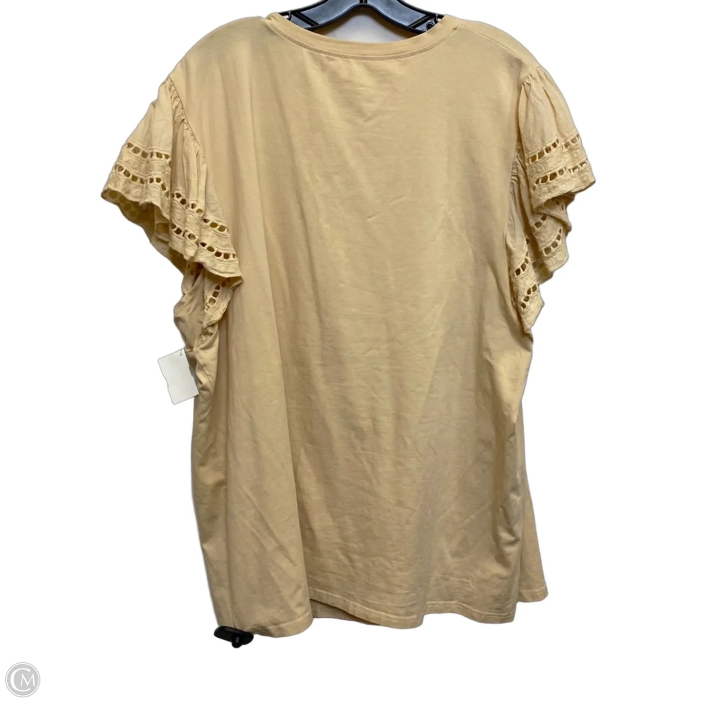 Top Short Sleeve By Clothes Mentor In Cream, Size: 3x