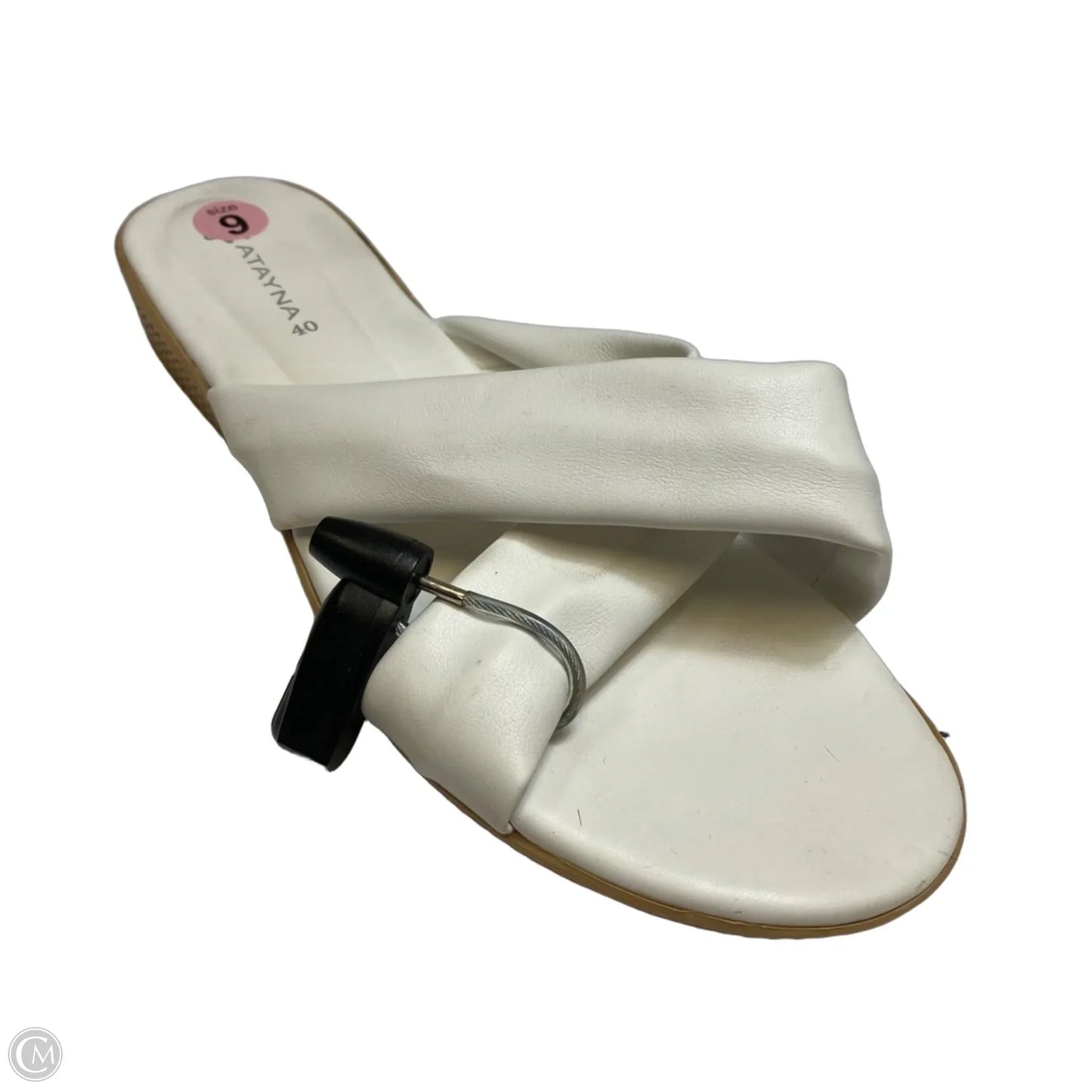 Sandals Flats By Atayna In White, Size: 9