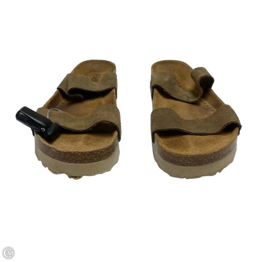 Sandals Flats By Biostep In Brown, Size: 6.5