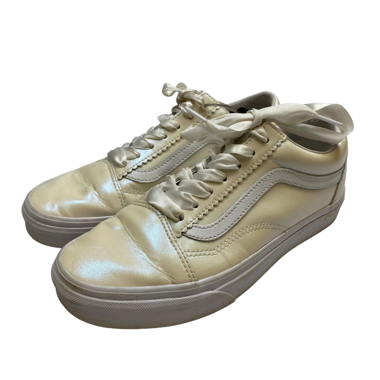 Shoes Sneakers By Vans In Cream, Size: 7.5