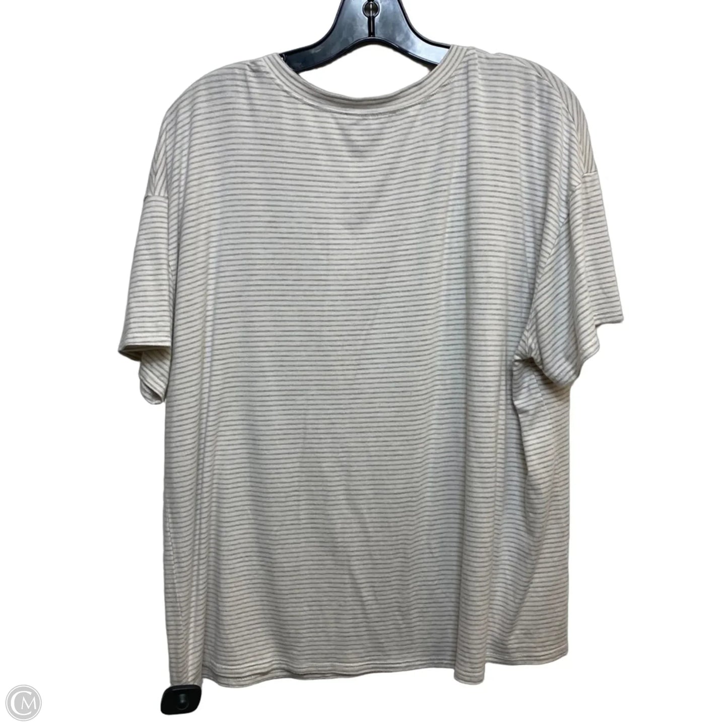 Top Short Sleeve By Green Envelope In Grey & White, Size: Xl