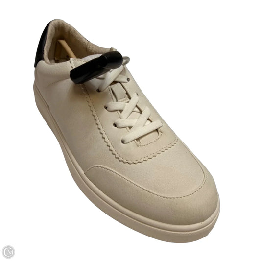 Shoes Sneakers By Life Stride In Cream, Size: 7.5