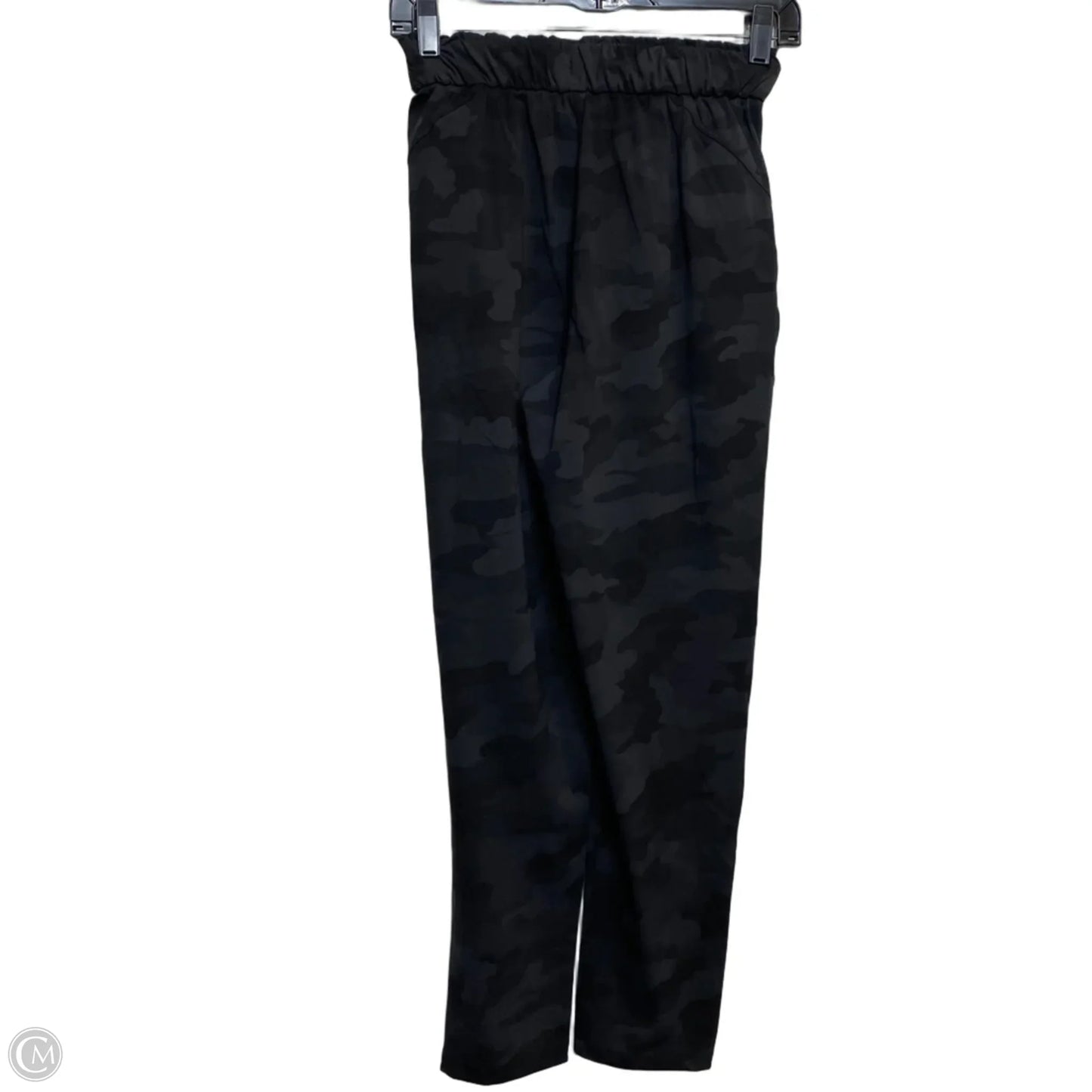 Athletic Pants Designer By Lululemon In Black & Grey, Size: Xs