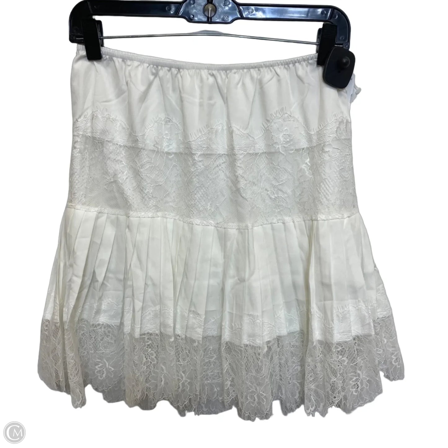 Skirt Mini & Short By Cmf In White, Size: M