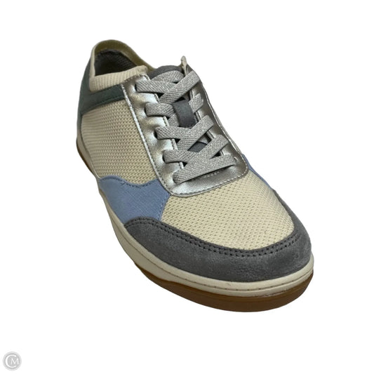 Shoes Sneakers By Life Stride In Cream & Grey, Size: 7.5