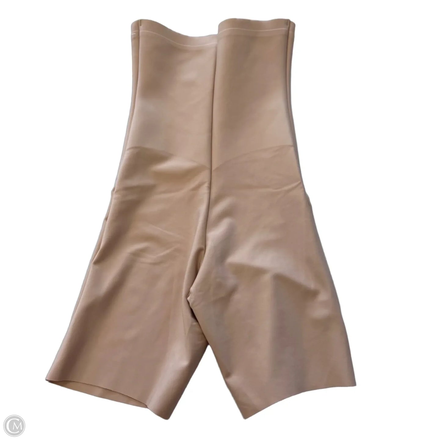 Shorts By Skims In Tan, Size: M