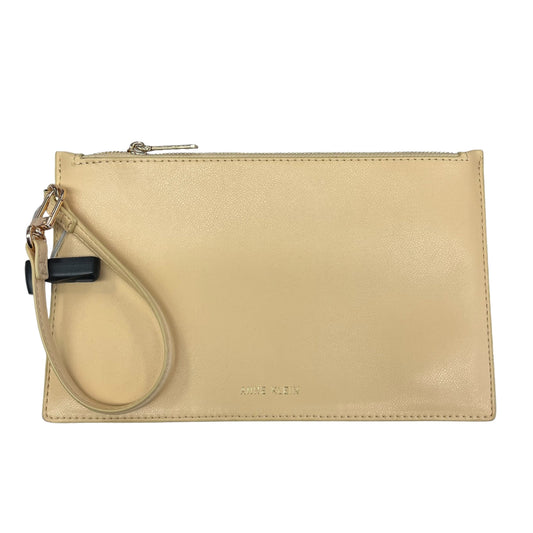 Wristlet By Anne Klein, Size: Large