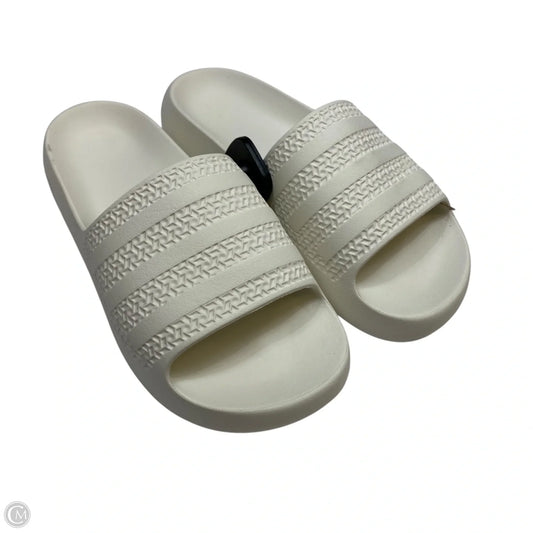 Sandals Flats By Adidas In White, Size: 7