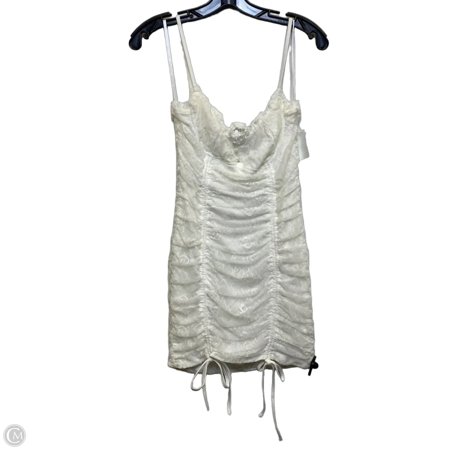 Dress Casual Short By Windsor In White, Size: M