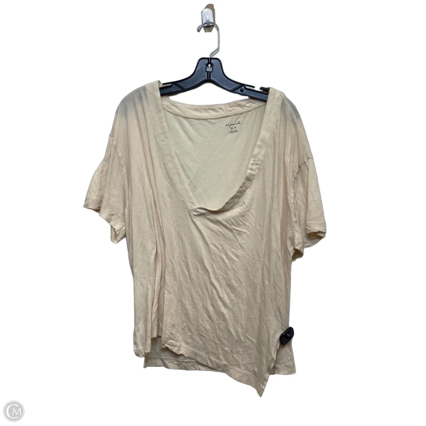 Top Short Sleeve By Out From Under In Cream, Size: S