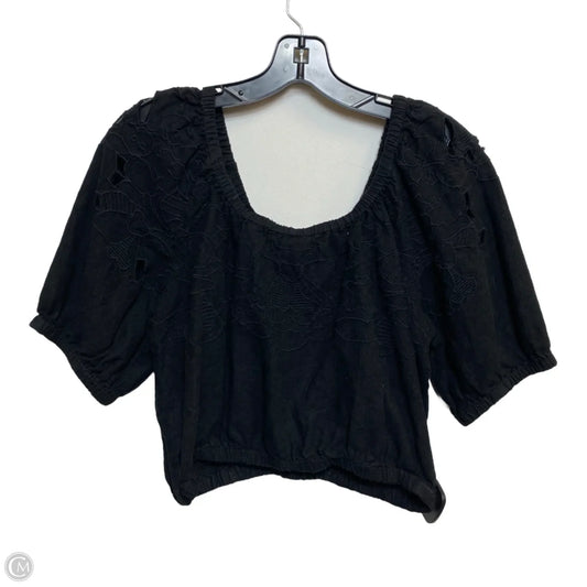 Top Short Sleeve By Universal Thread In Black, Size: S
