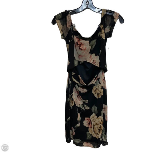 Dress Casual Short By Guess In Black & Pink, Size: S