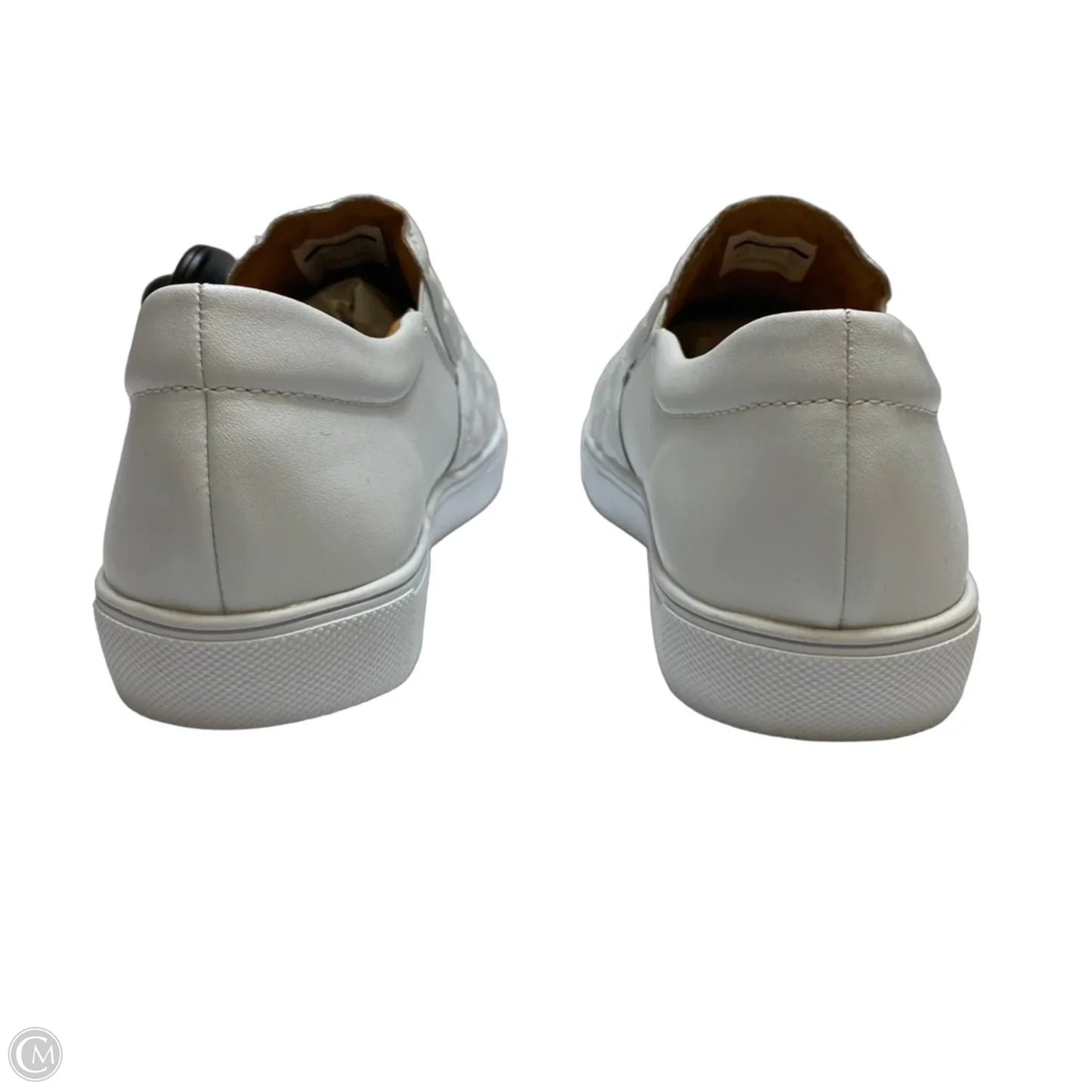 Shoes Flats By Cmf In White, Size: 6.5