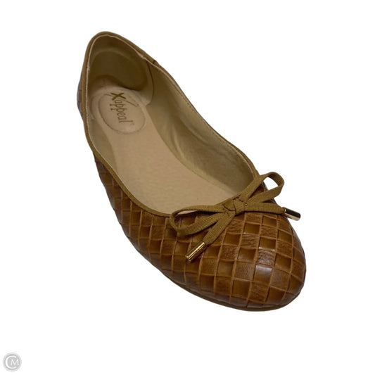 Shoes Flats By Xappeal In Brown, Size: 8