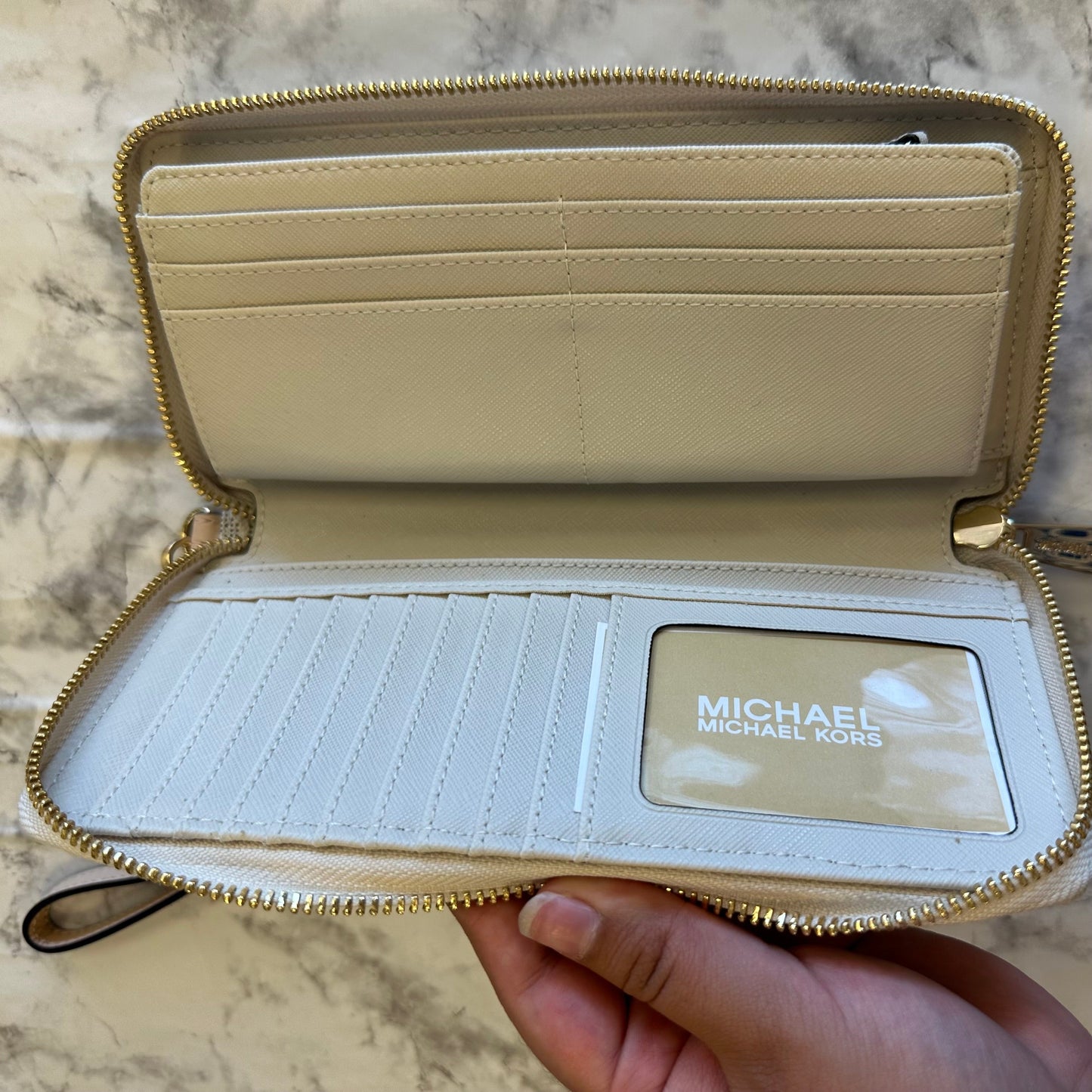 Wallet Designer Michael By Michael Kors, Size Large