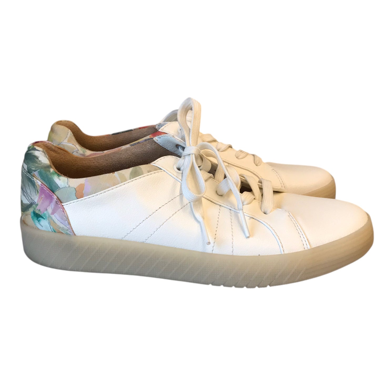 Shoes Athletic By Naturalizer In White, Size:9.5