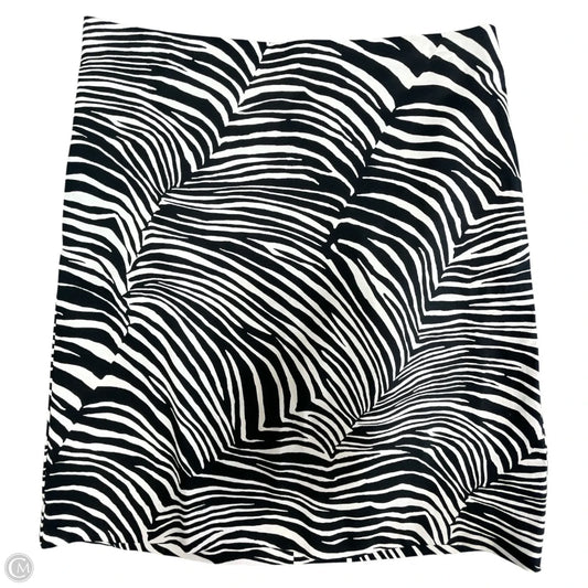 Skirt Mini & Short By Ann Taylor In Black & White, Size: 4