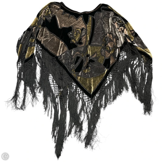 Poncho By Cmc In Black, Size: Osfm