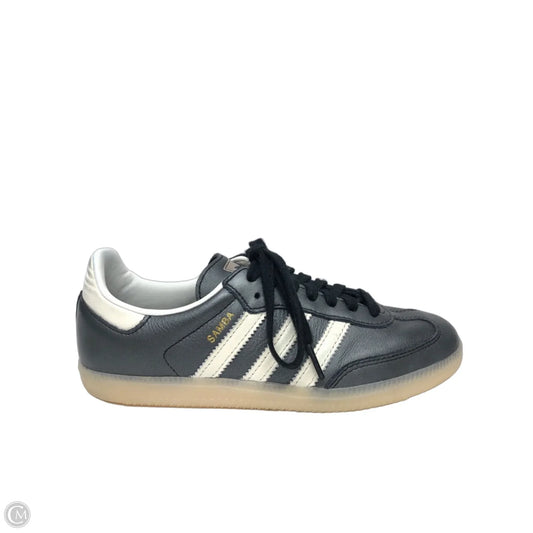 Shoes Sneakers By Adidas In Black & White, Size: 6