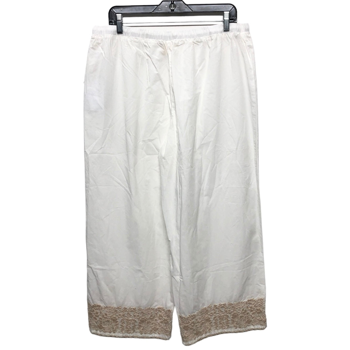 White Pants Cropped Clothes Mentor, Size L