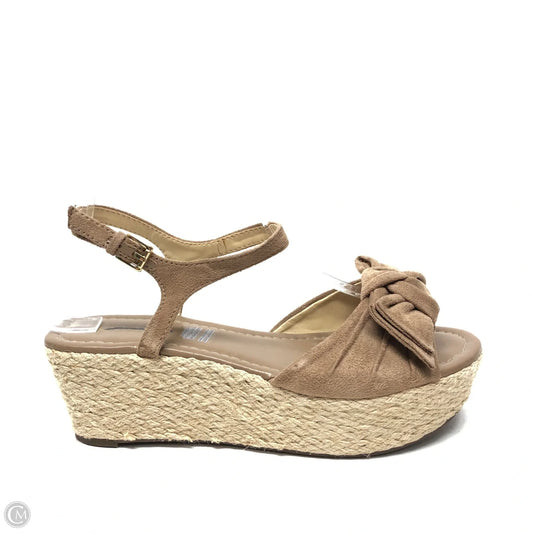 Sandals Heels Platform By Liz Claiborne In Beige, Size: 7.5