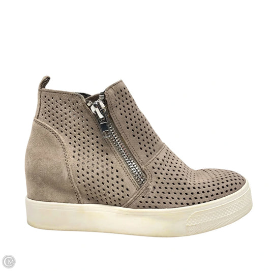 Shoes Heels Wedge By Steve Madden In Taupe, Size: 6.5