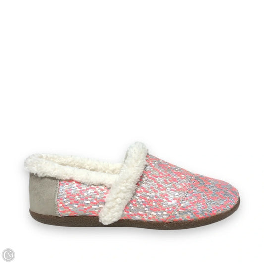 Shoes Flats By Toms In Pink & Silver, Size: 10