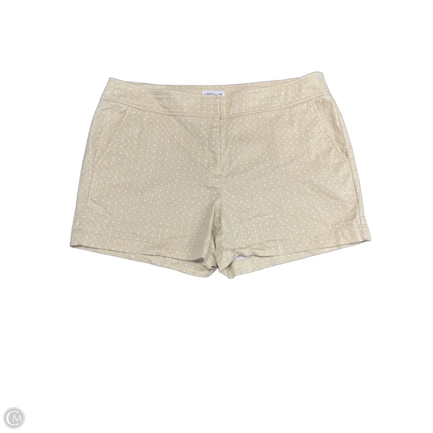 Shorts By Clothes Mentor In Cream, Size: 14