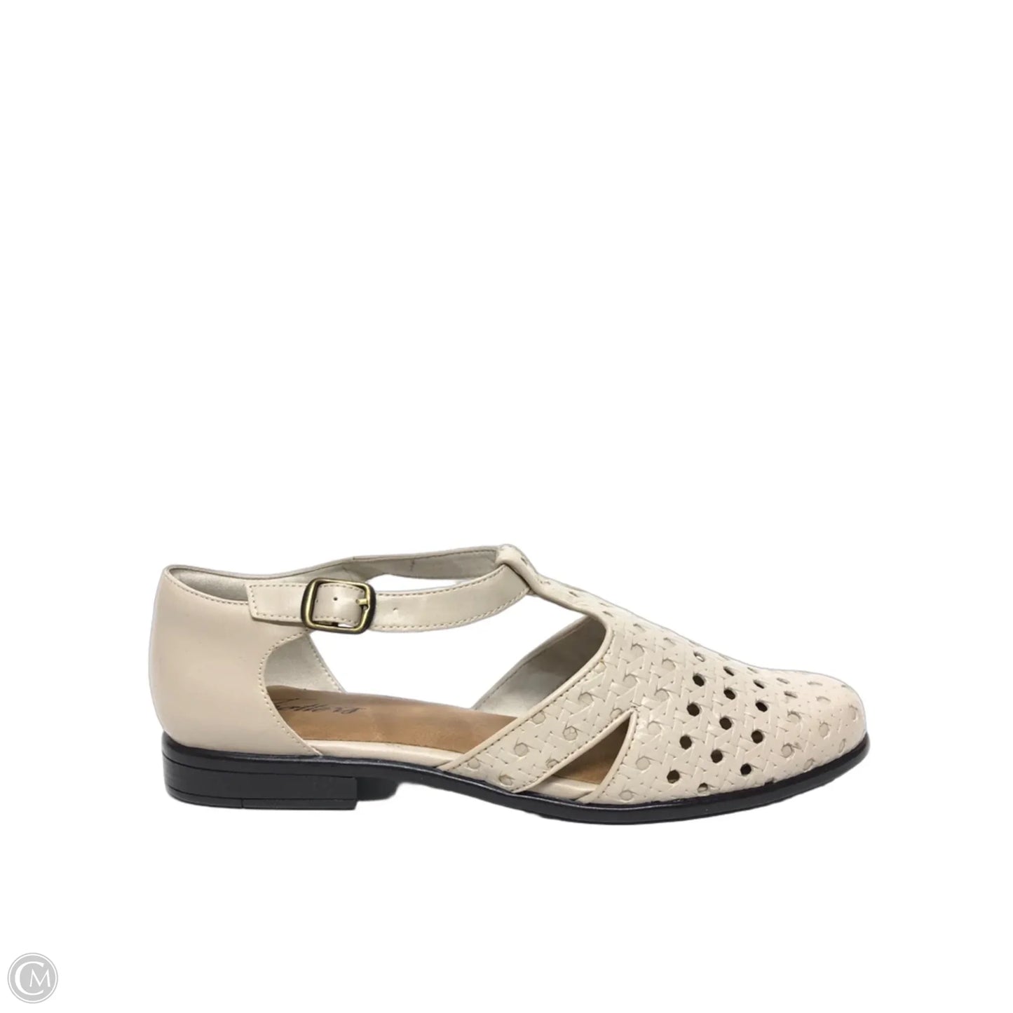 Shoes Flats By Cmc In Cream, Size: 9