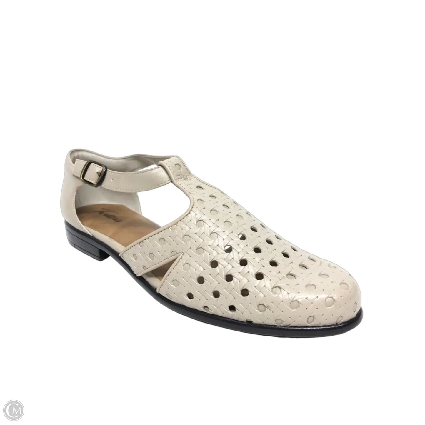 Shoes Flats By Cmc In Cream, Size: 9